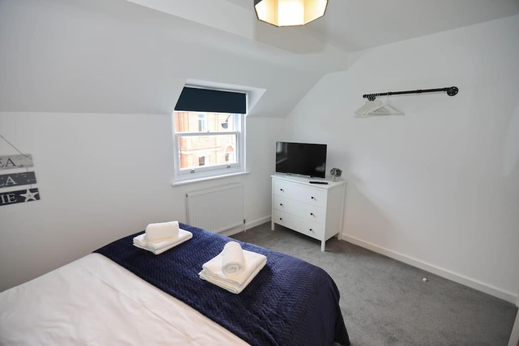 Exmouth - Apartment 1, Strand House - Modern 2 Bedroom Apartment, Perfect Location For Access To Beach & Town Centre - Sleeps 4 Guests - No Parking - Hosted By Rentmyhouse Экстерьер фото