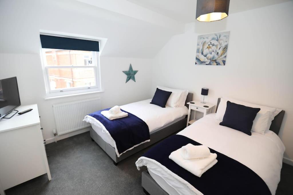 Exmouth - Apartment 1, Strand House - Modern 2 Bedroom Apartment, Perfect Location For Access To Beach & Town Centre - Sleeps 4 Guests - No Parking - Hosted By Rentmyhouse Экстерьер фото